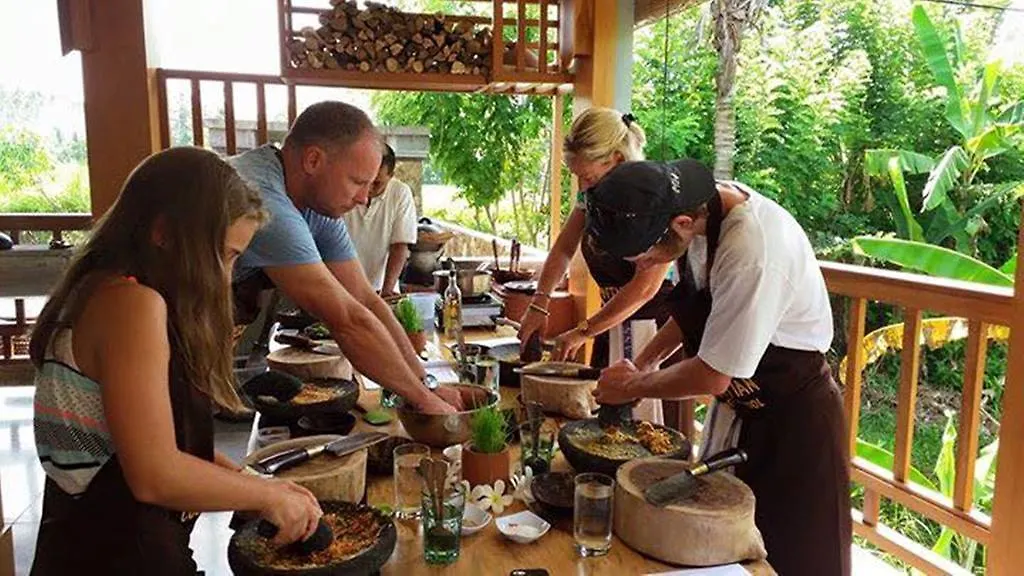 Pesantian Villa And Warung Ubud Maison d'hôtes